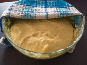 Ciasto na pączki wyrosło