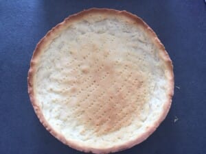 Ciasto na tartę po wyjęciu z piekarnika