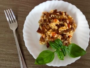 Danie jednogarnkowe z ryżem Risotto z kurkami i pomidorem