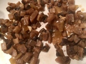 pieczarki i cebula smażone