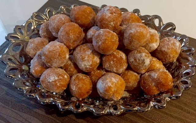 Szybkie serowe pączki