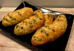 Mini bagietki czosnkowe