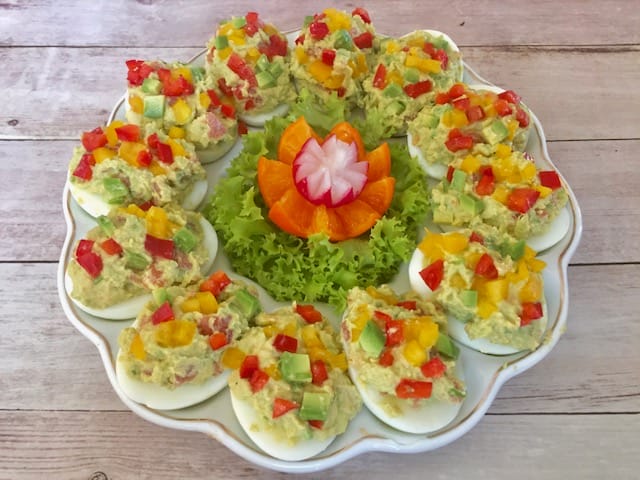 Jajka faszerowane guacamole