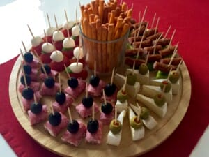 koreczki z salami gotowe przekąski imprezowe