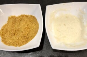 ser camembert w panierce przygotowanie masy jajecznej do obtaczania