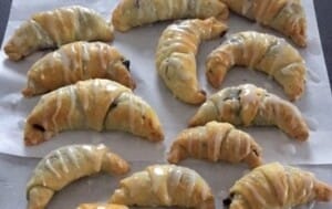 Najlepsze kruche rogaliki z marmoladą