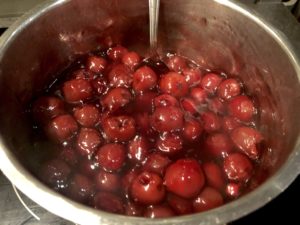 wiśniowa frużelina do tortu szwarcwaldzkiego
