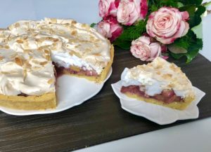 placek z rabarbarem kruche ciasto z bezą i rabarbarem