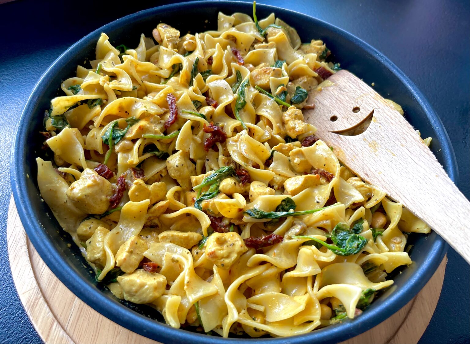 Makaron z kurczakiem w sosie curry - 65806B65 4419 4788 AA6F 945DD4EFFDB8
