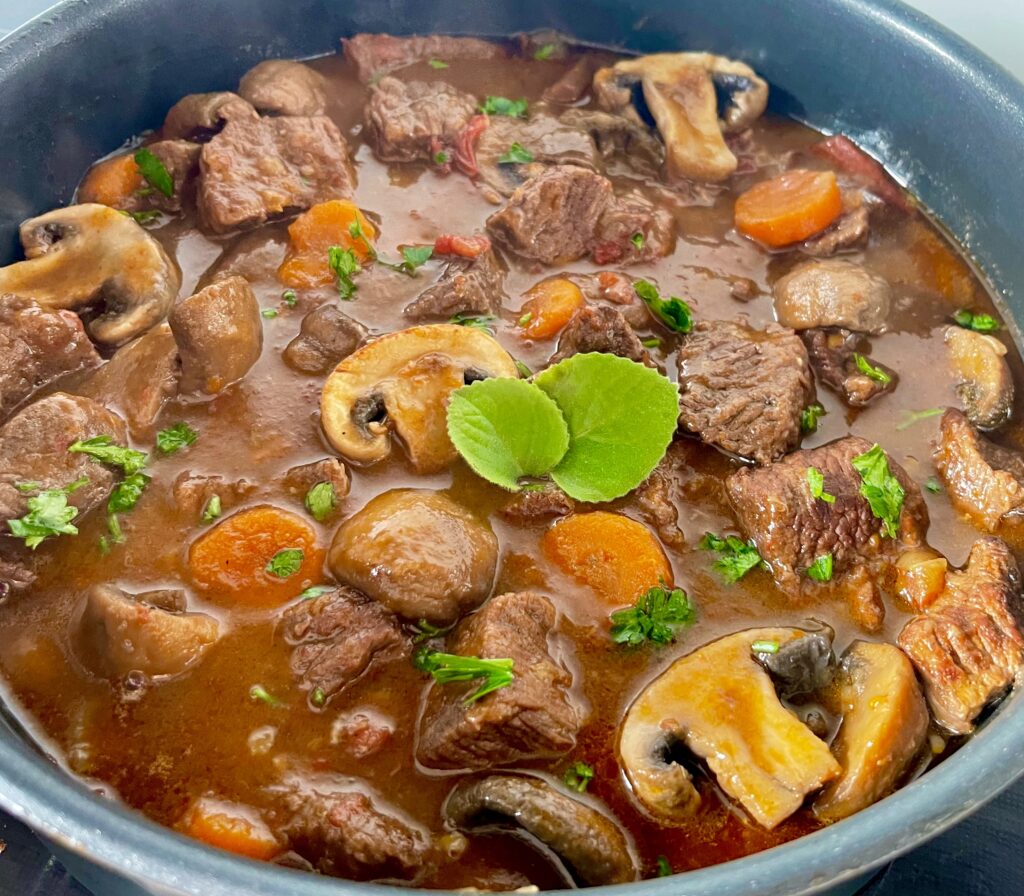 Boeuf bourguignon z patelni