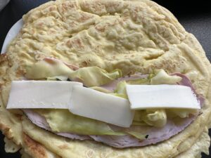 Naleśniki zapiekane z cukinią i salsą pomidorową - IMG 5638