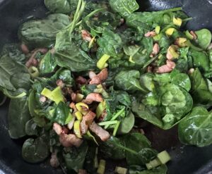 Makaron z boczkiem w sosie gorgonzola - IMG 1373