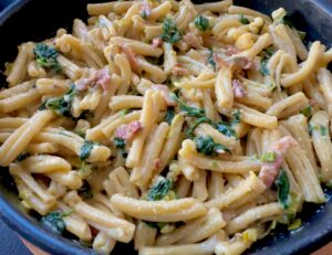 Makaron z boczkiem w sosie gorgonzola - IMG 1396