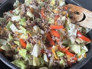 Smażony makaron po azjatycku z pikantną wołowiną - IMG 5949