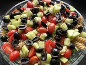 Fit sałatka makaronowa z sosem musztardowym - IMG 1545