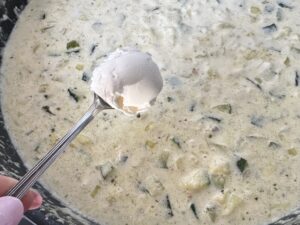 Tortellini w sosie serowym z cukinią i łososiem - IMG 4188