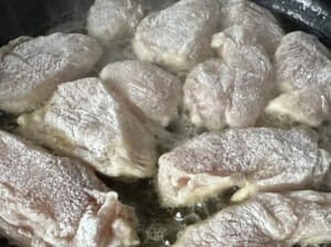 Kurczak maślany w sosie z karmelizowaną cebulką - IMG 2439