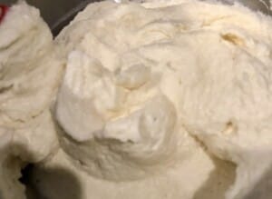 Orzechowiec z karmelem - IMG 2608