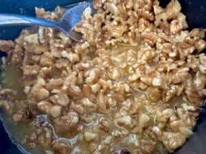 Orzechowiec z karmelem - IMG 2619