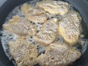 Kotleciki z kurczaka w panierce majonezowej - IMG 7719